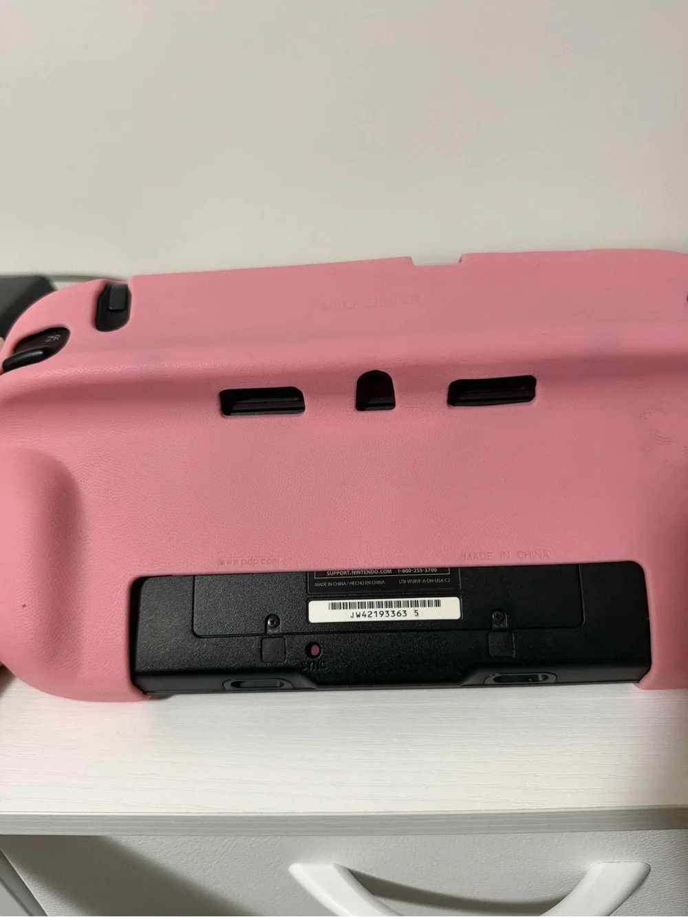 Nintendo Wii U Pink GamePad with Accessories